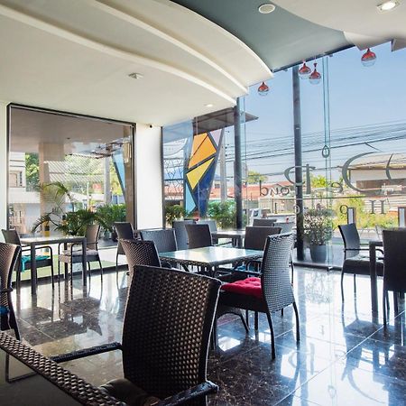 The Proud Hotel Ubon Ratchathani Exteriör bild