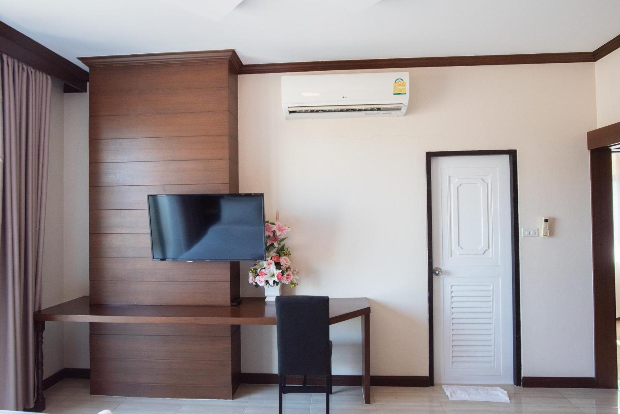 The Proud Hotel Ubon Ratchathani Exteriör bild